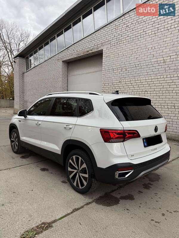 Внедорожник / Кроссовер Volkswagen Taos 2024 в Харькове