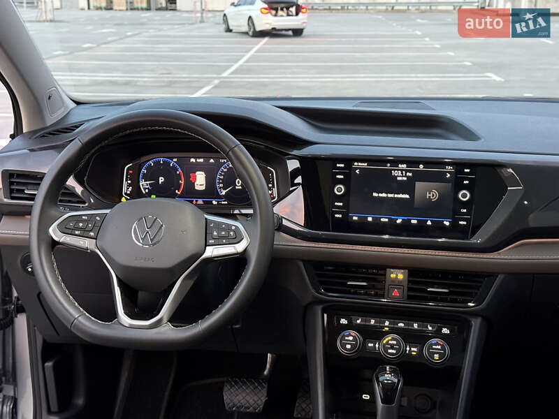 Внедорожник / Кроссовер Volkswagen Taos 2023 в Киеве