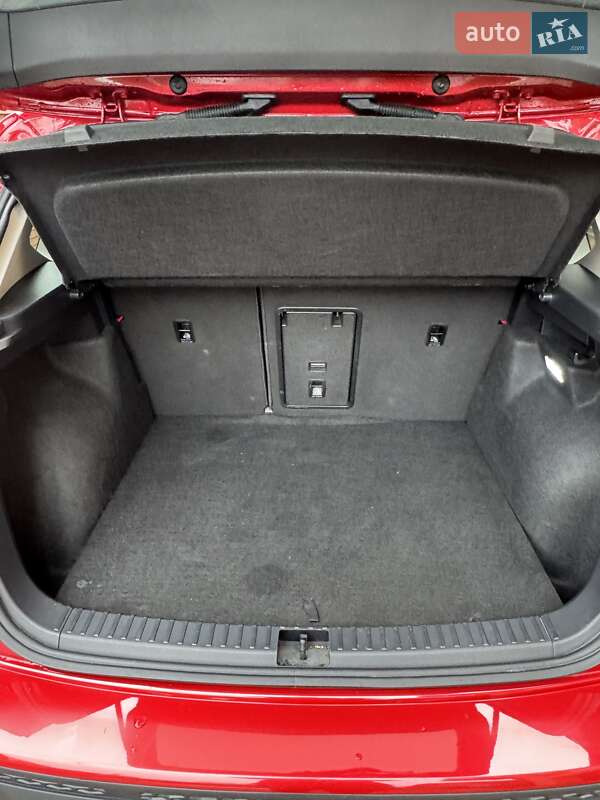 Позашляховик / Кросовер Volkswagen Taos 2024 в Львові фото 24 Позашляховик / Кросовер Volkswagen Taos 2024 в Львові