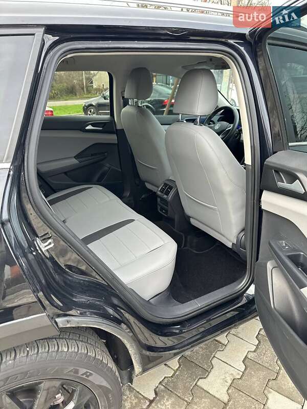 Внедорожник / Кроссовер Volkswagen Taos 2021 в Ужгороде фото 18 Внедорожник / Кроссовер Volkswagen Taos 2021 в Ужгороде