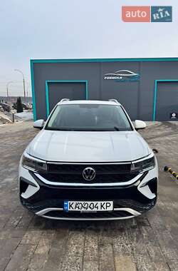 Позашляховик / Кросовер Volkswagen Taos 2022 в Ірпені