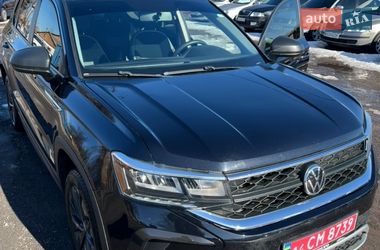 Внедорожник / Кроссовер Volkswagen Taos 2022 в Ахтырке