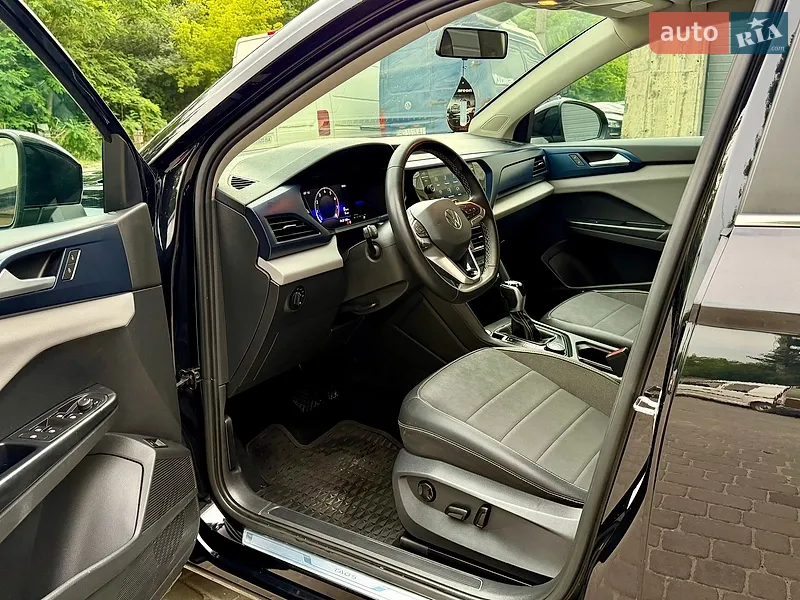 Volkswagen Taos 2022 VIN 3VVWX7B21NM069153 фото оголошення 55 з 141