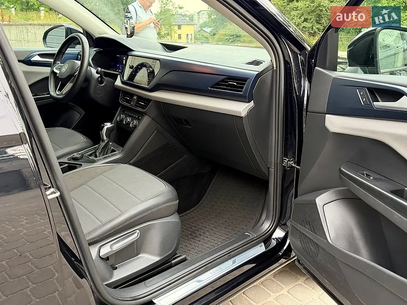 Volkswagen Taos 2022 VIN 3VVWX7B21NM069153 фото оголошення 63 з 141