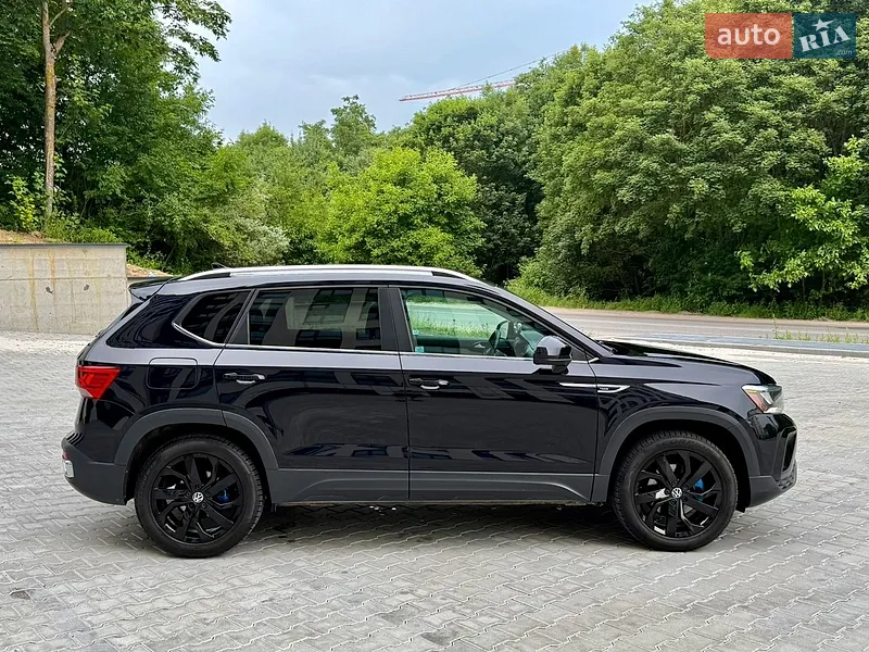 Volkswagen Taos 2022 VIN 3VVWX7B21NM069153 фото оголошення 14 з 141