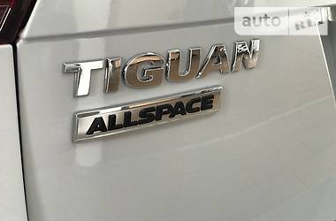 Внедорожник / Кроссовер Volkswagen Tiguan Allspace 2018 в Житомире