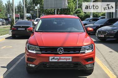 Внедорожник / Кроссовер Volkswagen Tiguan Allspace 2017 в Одессе