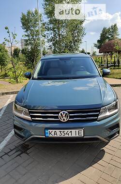 Внедорожник / Кроссовер Volkswagen Tiguan Allspace 2019 в Киеве