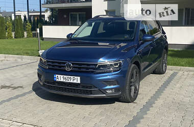 Позашляховик / Кросовер Volkswagen Tiguan Allspace 2018 в Києві