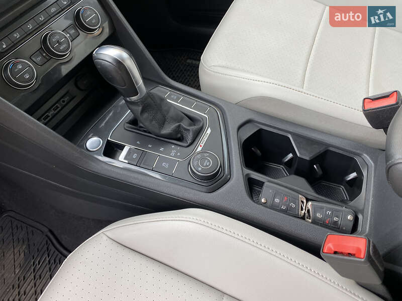 Позашляховик / Кросовер Volkswagen Tiguan Allspace 2018 в Самборі