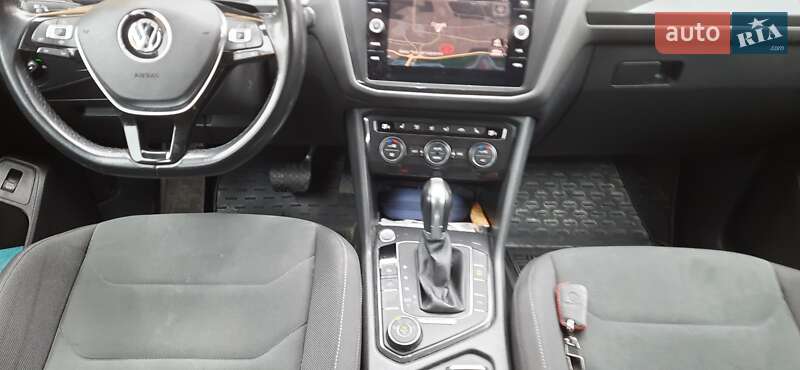 Внедорожник / Кроссовер Volkswagen Tiguan Allspace 2018 в Львове