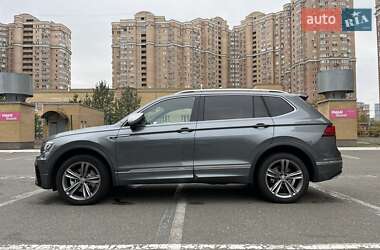 Позашляховик / Кросовер Volkswagen Tiguan Allspace 2020 в Києві