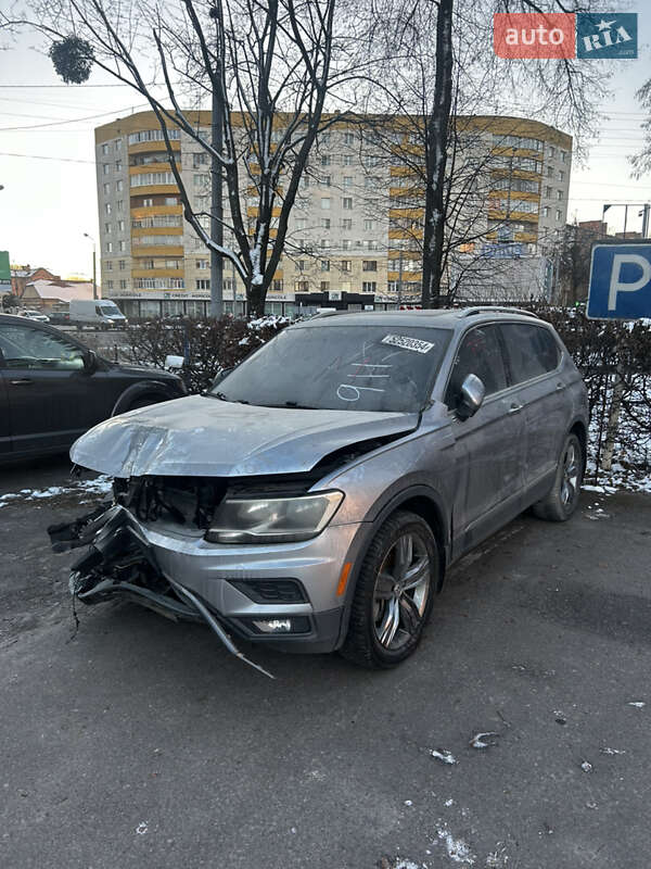 Позашляховик / Кросовер Volkswagen Tiguan Allspace 2020 в Рівному