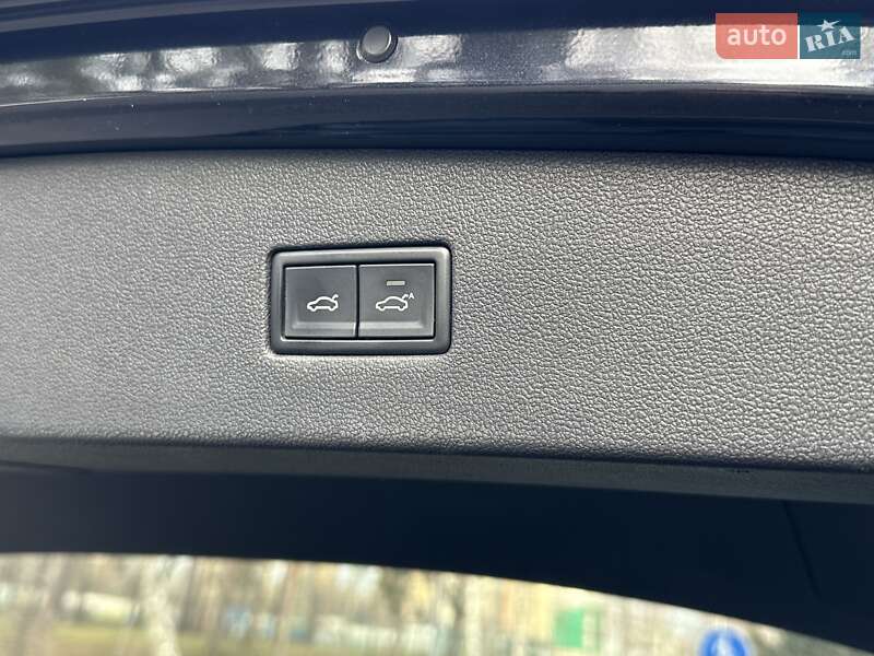 Позашляховик / Кросовер Volkswagen Tiguan Allspace 2018 в Києві фото 25 Позашляховик / Кросовер Volkswagen Tiguan Allspace 2018 в Києві