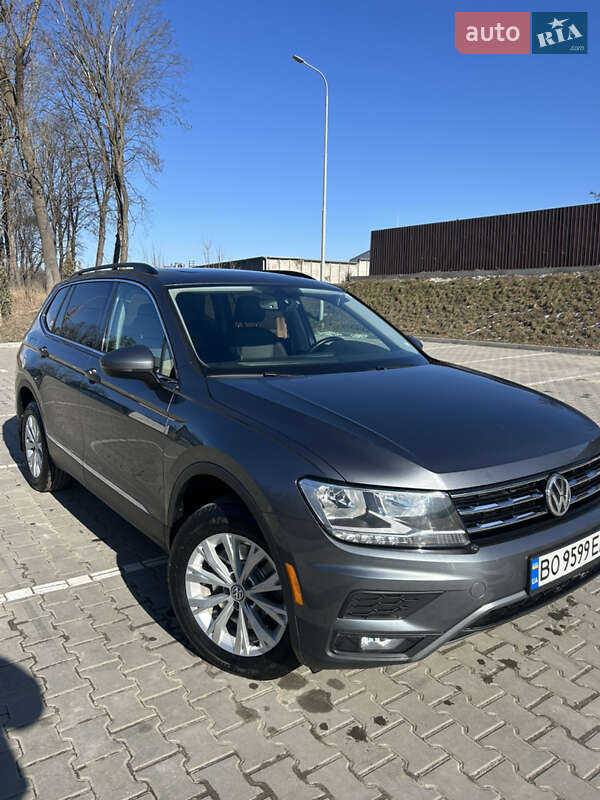 Внедорожник / Кроссовер Volkswagen Tiguan Allspace 2018 в Тернополе