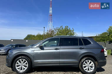 Позашляховик / Кросовер Volkswagen Tiguan Allspace 2021 в 