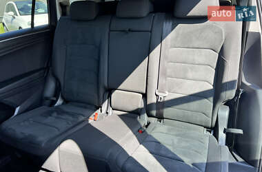 Позашляховик / Кросовер Volkswagen Tiguan Allspace 2021 в 