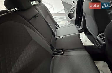 Внедорожник / Кроссовер Volkswagen Tiguan Allspace 2019 в 