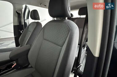 Внедорожник / Кроссовер Volkswagen Tiguan Allspace 2019 в 