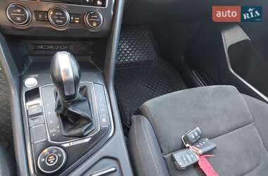 Внедорожник / Кроссовер Volkswagen Tiguan Allspace 2019 в 