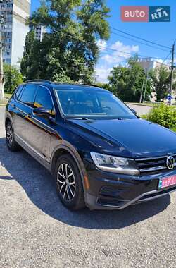 Позашляховик / Кросовер Volkswagen Tiguan Allspace 2018 в Києві