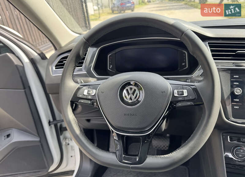 Позашляховик / Кросовер Volkswagen Tiguan Allspace 2020 в Києві