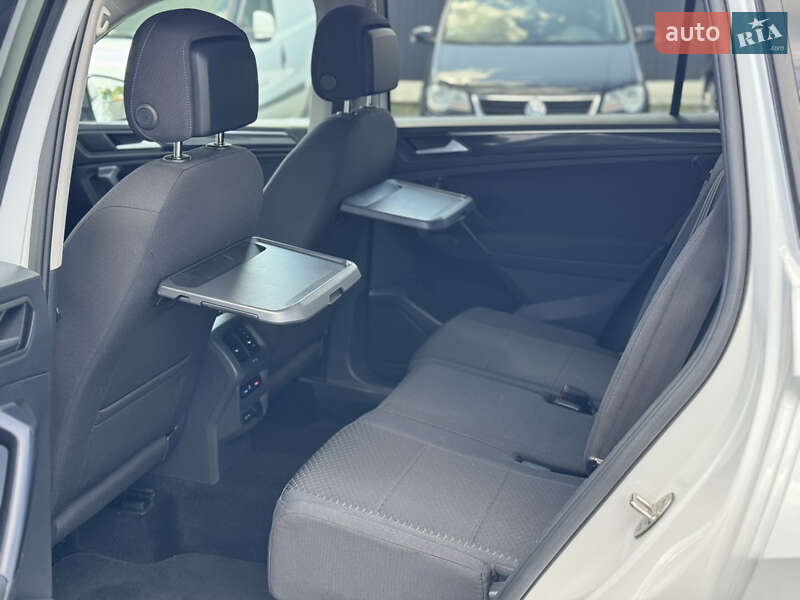 Внедорожник / Кроссовер Volkswagen Tiguan Allspace 2020 в Староконстантинове