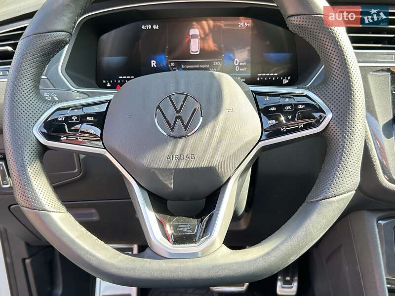 Внедорожник / Кроссовер Volkswagen Tiguan Allspace 2023 в Харькове