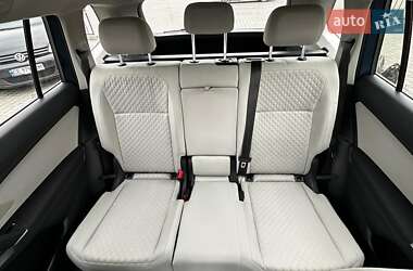 Внедорожник / Кроссовер Volkswagen Tiguan Allspace 2018 в 