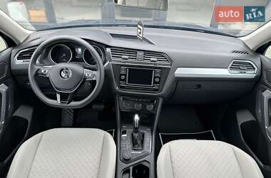 Внедорожник / Кроссовер Volkswagen Tiguan Allspace 2018 в 