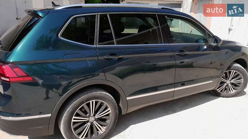 Позашляховик / Кросовер Volkswagen Tiguan Allspace 2018 в Кам'янець-Подільському фото 6 Позашляховик / Кросовер Volkswagen Tiguan Allspace 2018 в Кам'янець-Подільському