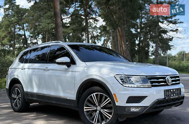 Внедорожник / Кроссовер Volkswagen Tiguan Allspace 2017 в Виннице