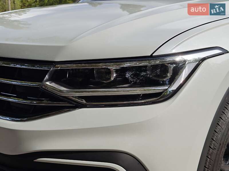 Внедорожник / Кроссовер Volkswagen Tiguan Allspace 2023 в Николаеве