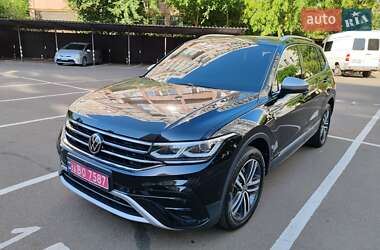 Позашляховик / Кросовер Volkswagen Tiguan Allspace 2023 в Одесі