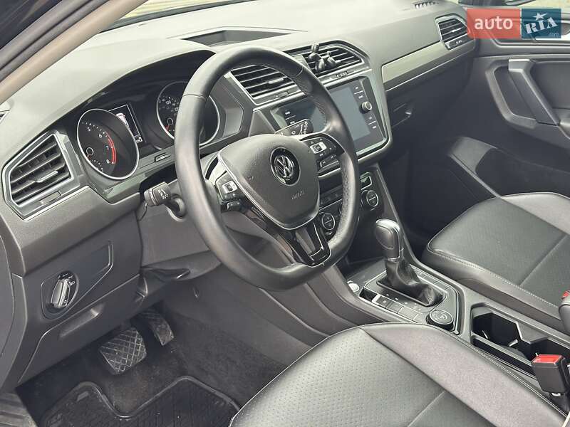 Позашляховик / Кросовер Volkswagen Tiguan Allspace 2019 в Сумах фото 31 Позашляховик / Кросовер Volkswagen Tiguan Allspace 2019 в Сумах