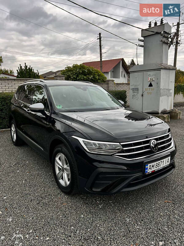 Внедорожник / Кроссовер Volkswagen Tiguan Allspace 2022 в Житомире