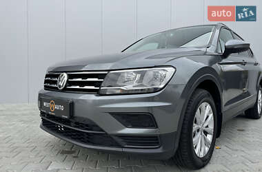 Внедорожник / Кроссовер Volkswagen Tiguan Allspace 2018 в 