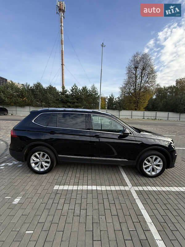 Внедорожник / Кроссовер Volkswagen Tiguan Allspace 2020 в Луцке