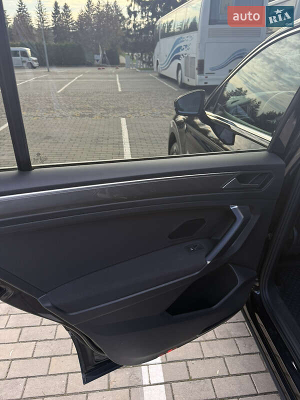 Внедорожник / Кроссовер Volkswagen Tiguan Allspace 2020 в Луцке