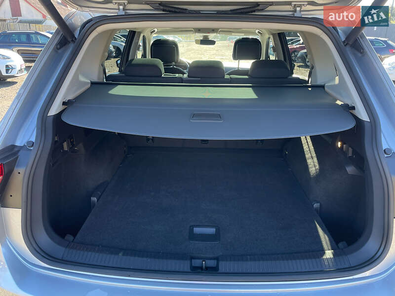 Позашляховик / Кросовер Volkswagen Tiguan Allspace 2021 в Луцьку