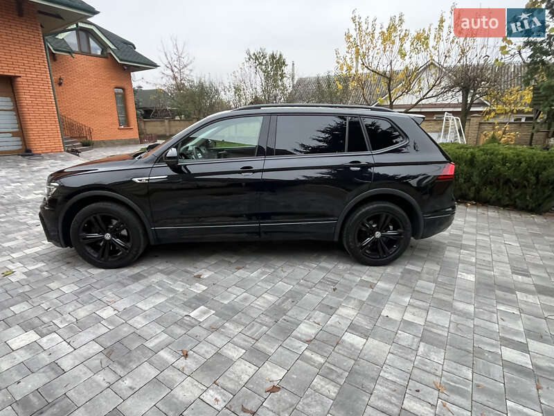 Позашляховик / Кросовер Volkswagen Tiguan Allspace 2020 в Житомирі