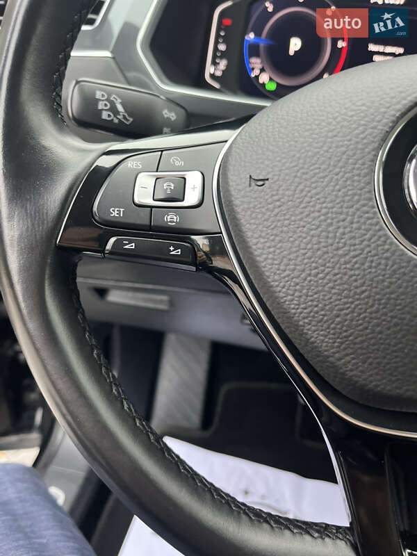 Позашляховик / Кросовер Volkswagen Tiguan Allspace 2020 в Житомирі