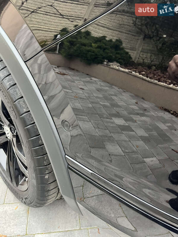 Позашляховик / Кросовер Volkswagen Tiguan Allspace 2020 в Житомирі