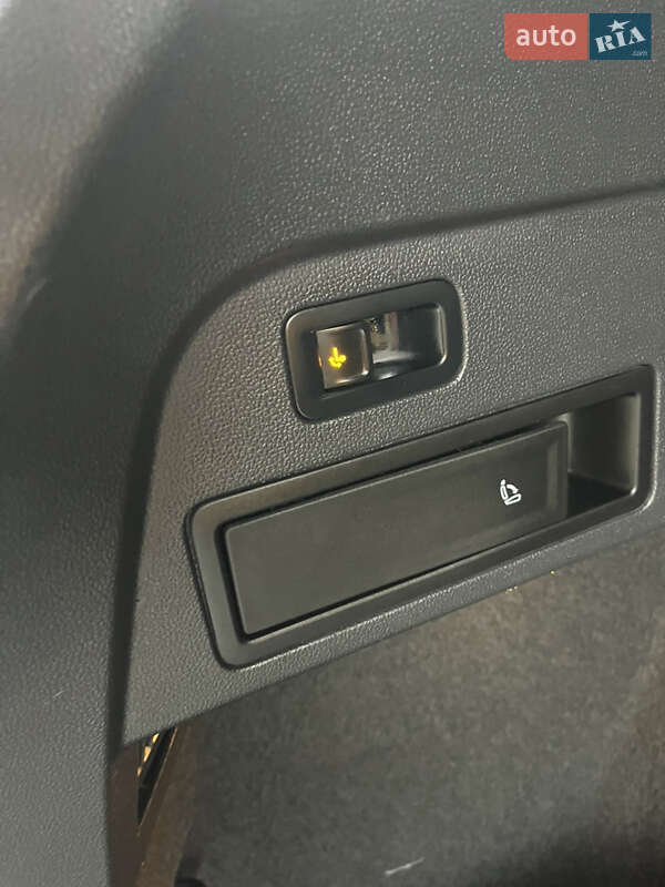 Позашляховик / Кросовер Volkswagen Tiguan Allspace 2020 в Житомирі