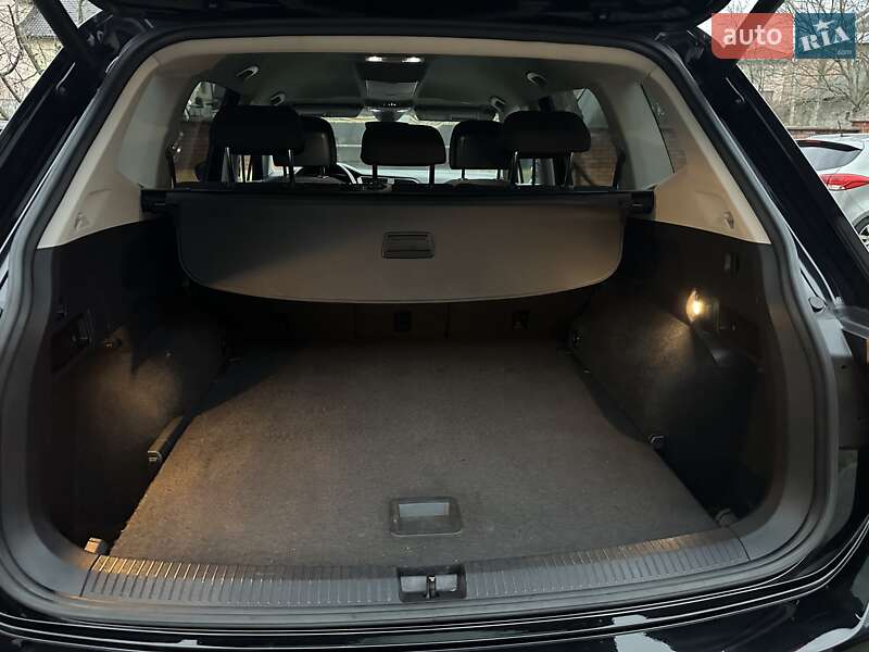 Внедорожник / Кроссовер Volkswagen Tiguan Allspace 2020 в Ивано-Франковске