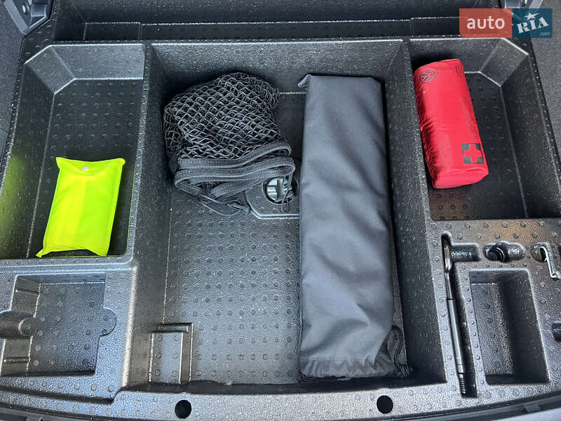 Позашляховик / Кросовер Volkswagen Tiguan Allspace 2022 в Луцьку