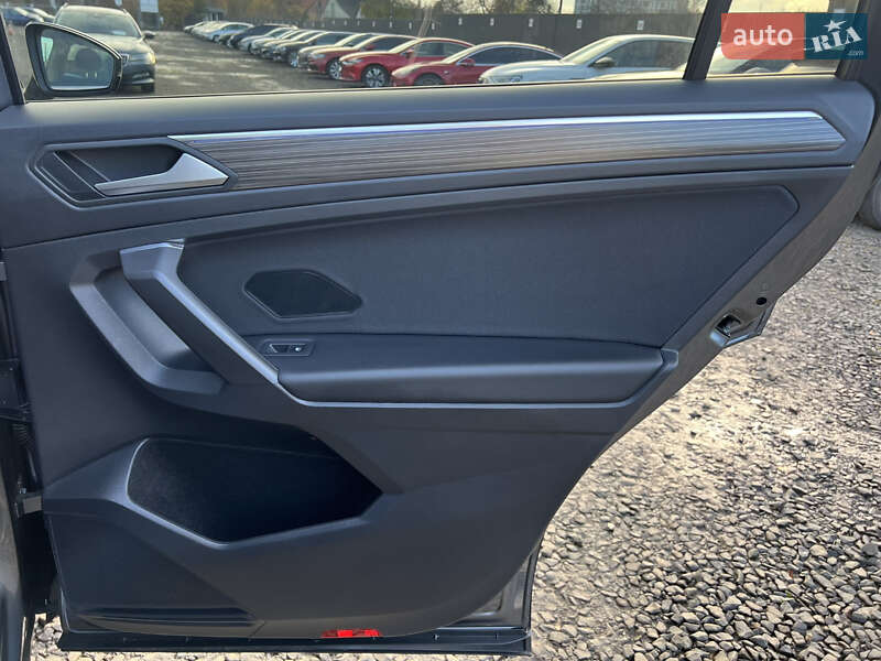 Позашляховик / Кросовер Volkswagen Tiguan Allspace 2022 в Луцьку