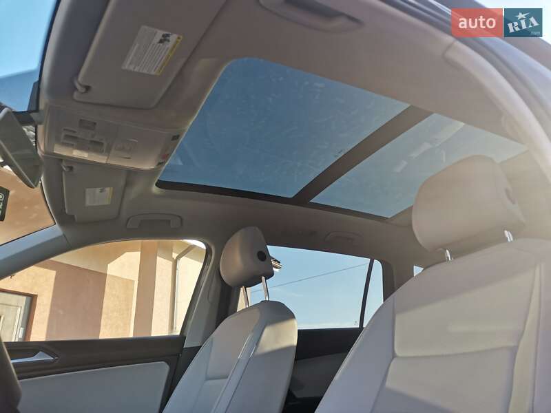 Внедорожник / Кроссовер Volkswagen Tiguan Allspace 2018 в Луцке фото 24 Внедорожник / Кроссовер Volkswagen Tiguan Allspace 2018 в Луцке