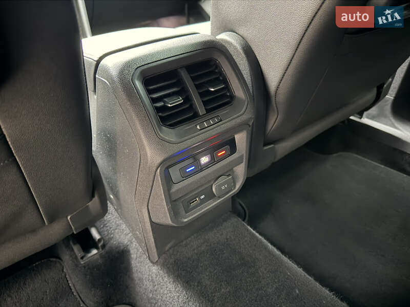 Позашляховик / Кросовер Volkswagen Tiguan Allspace 2020 в Броварах