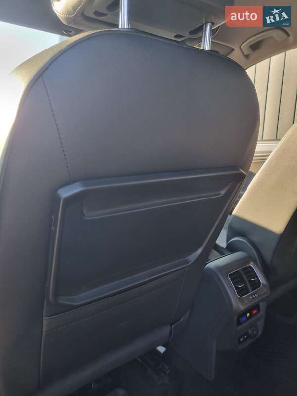 Внедорожник / Кроссовер Volkswagen Tiguan Allspace 2018 в Львове